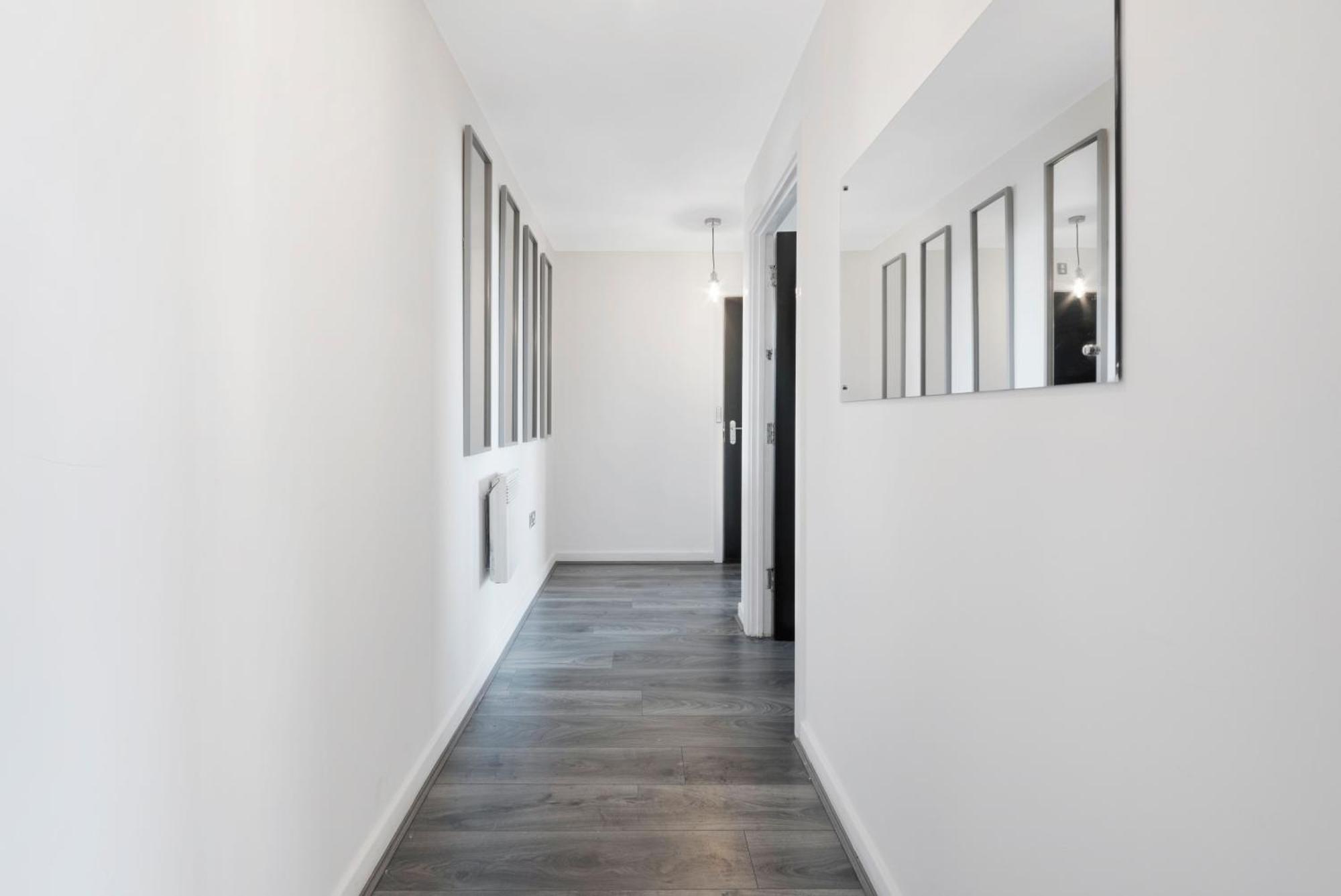 Penthouse W/ Hot Tub Near Stratford, Westfield Apartment London Bagian luar foto